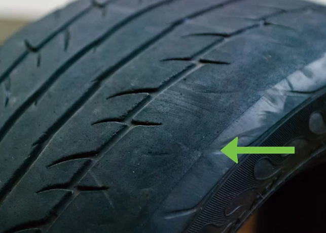 تعویض لاستیک خودرو