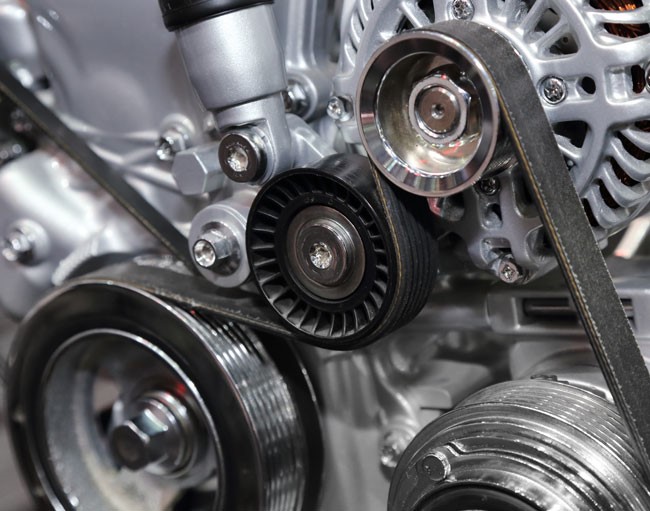 بازرسی تسمه و شیلنگ خودرو