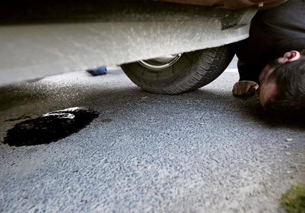 نشت روغن خودرو