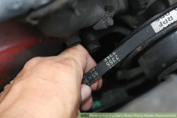 پولی واتر پمپ را چک کنید.