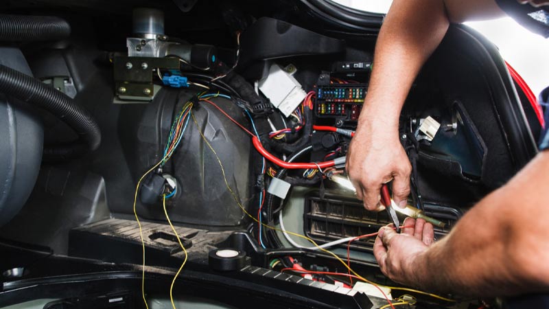 ایراد در سیم کشی های خودرو