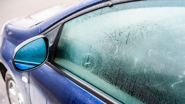 تاثیر رطوبت بر خودرو