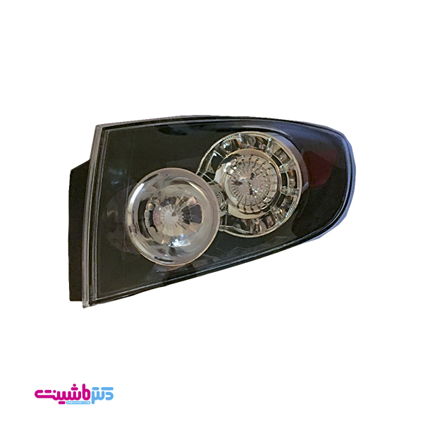 خطر عقب راست روی گلگیر ال ای دی مزدا Mazda 3